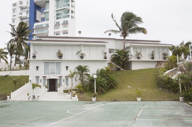 METECNO USO EN BALCÓN VIVIENDA